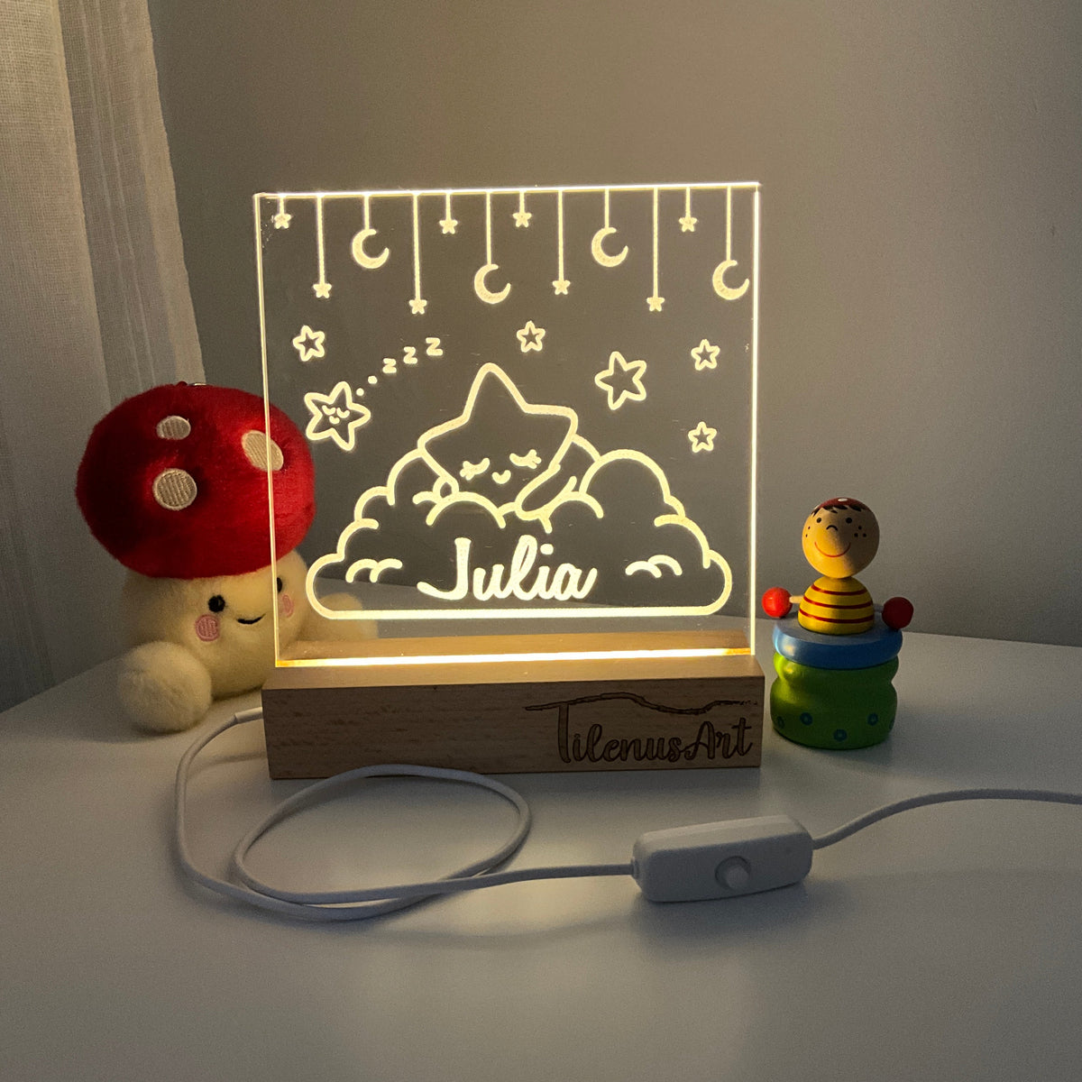 Lámpara led personalizada "En las nubes" – Con nombre | Regalo bebé y niños