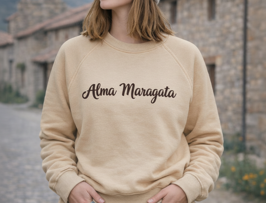 Sudadera beige "Alma Maragata" – Moda artesanal con identidad
