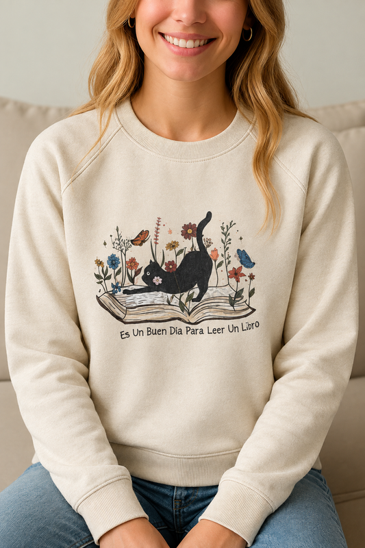 Sudadera en una chica, siguiendo la referencia